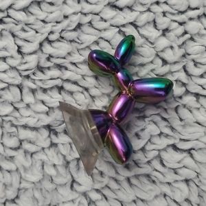 Casement balloon dog phone stand